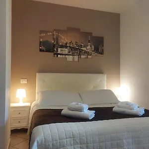 Apartment Cozy - Monolocale - Aeroporto E Fiera - Self Check-in, Fiumicino